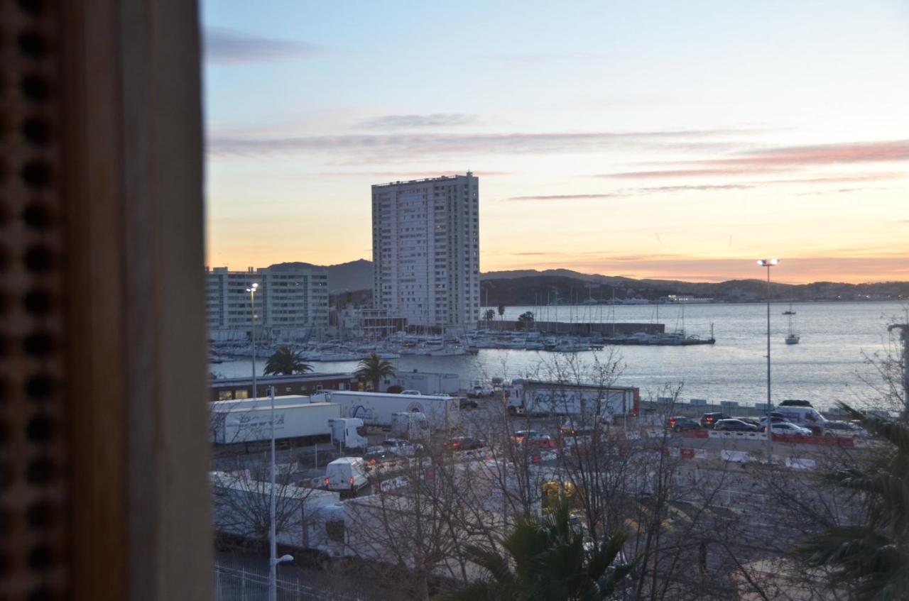 Portman Cosy Apartment Toulon Bagian luar foto