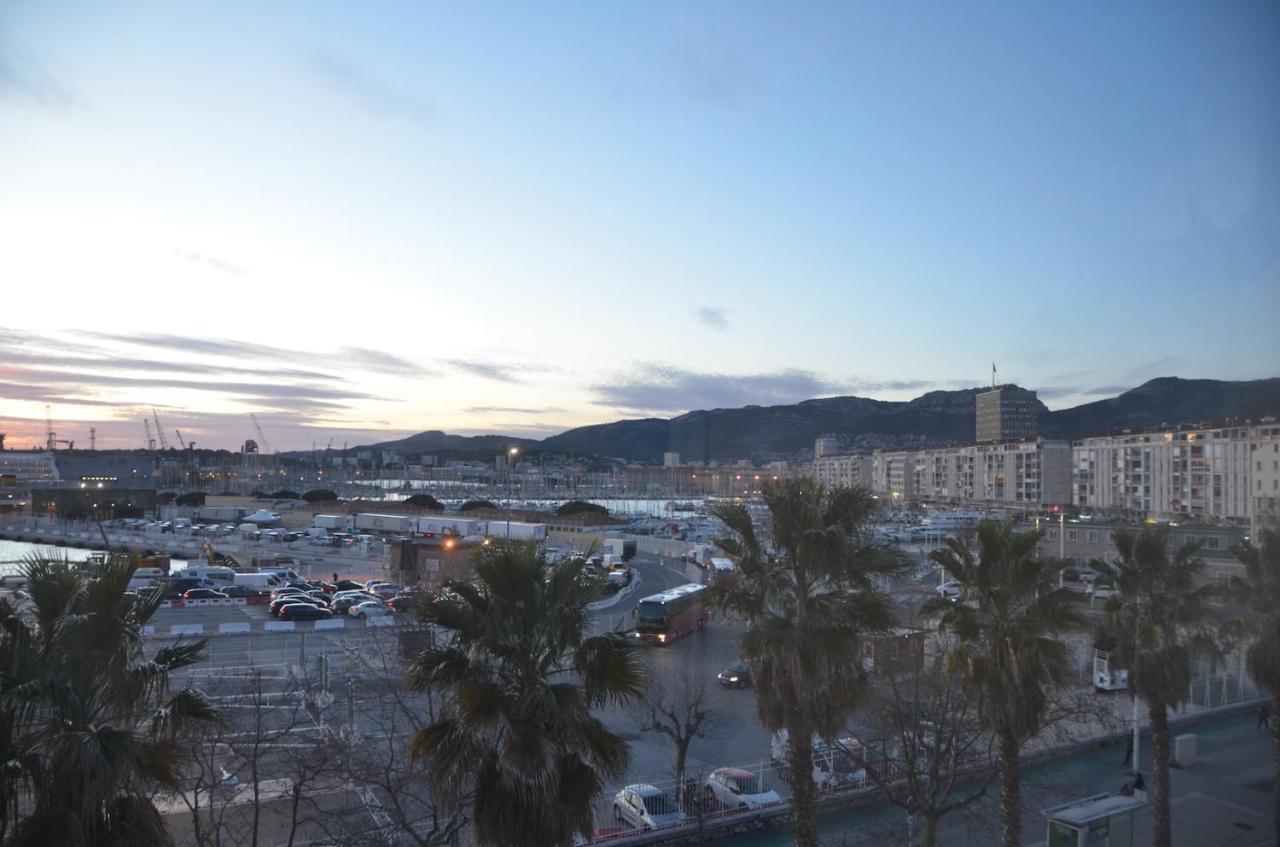 Portman Cosy Apartment Toulon Bagian luar foto