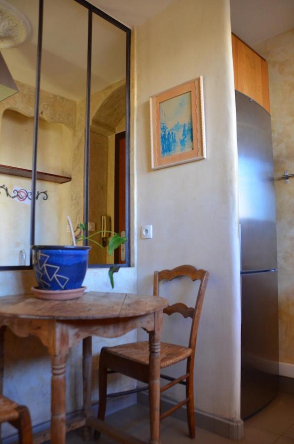 Portman Cosy Apartment Toulon Bagian luar foto